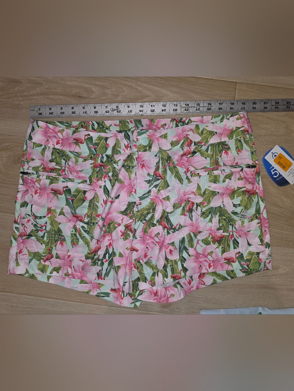 Flamingo Board/ Sport Shorts